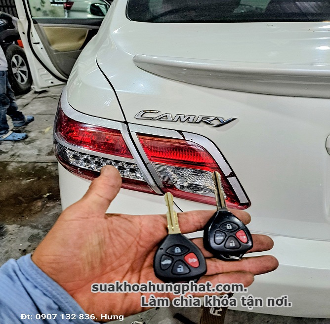 Chìa Khóa Toyota Camry